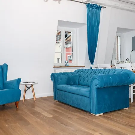 Hexus - Swidnicka - Centrum Rynek *