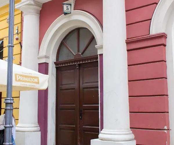 Hexus - Swidnicka - Centrum Rynek *